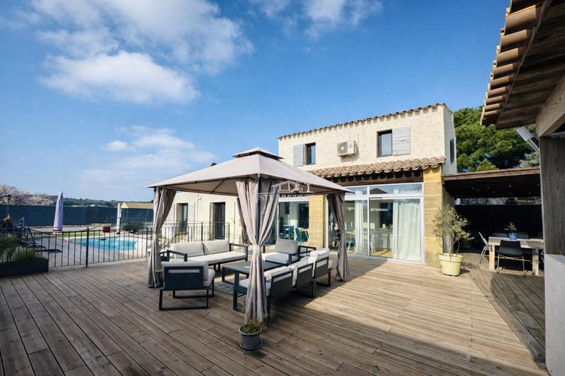 Maison - 160 m² - 6 pièces