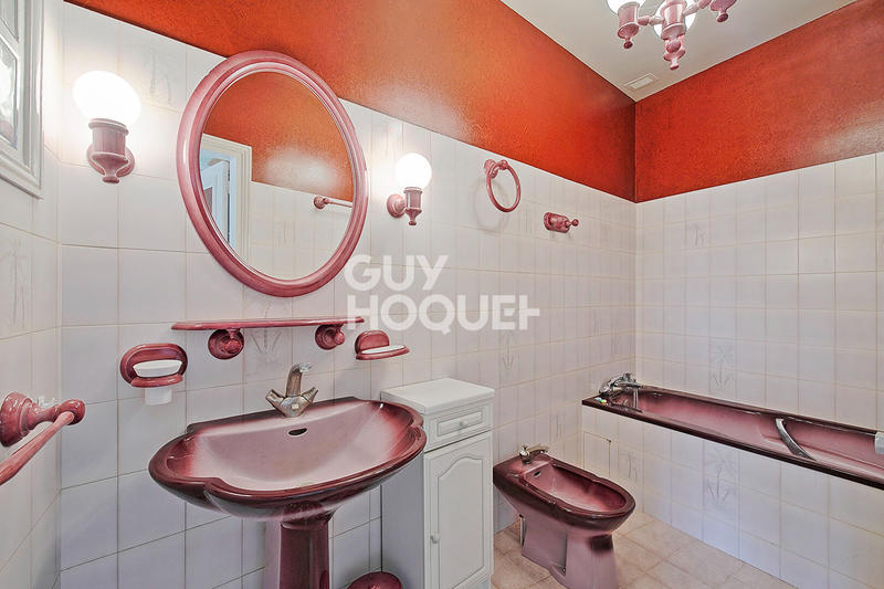 Maison - 133 m² - 6 pièces