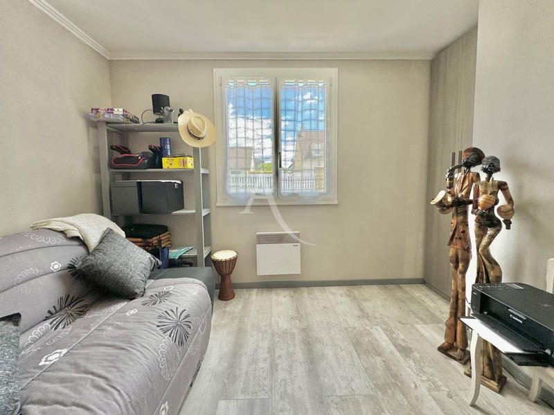 Maison - 105 m² - 5 pièces