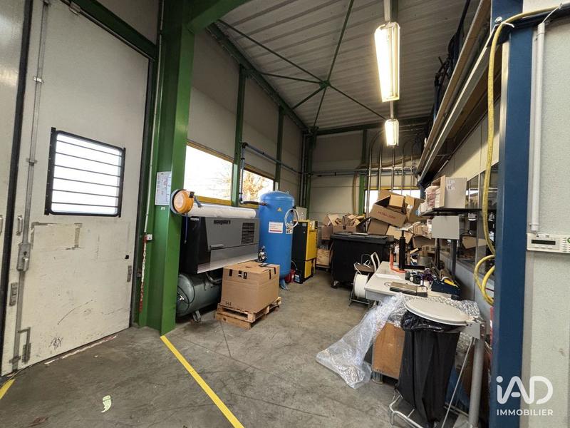 Local commercial - 566 m²