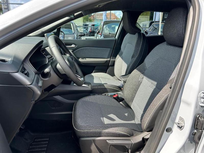 Renault Captur techno full hybrid E-Tech 160 ch - 25