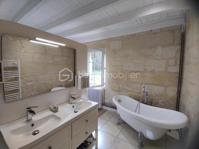 Maison en pierre - 144 m² - 4 pièces
