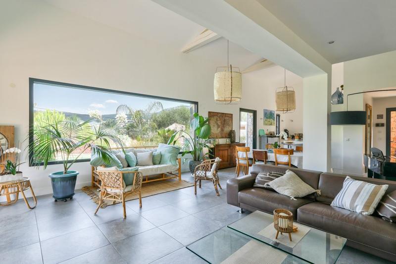 Villa - 160 m² - 5 pièces