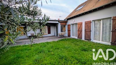 Maison - 142 m² - 6 pièces