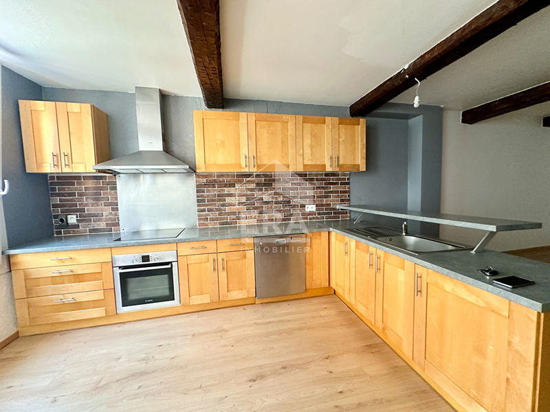 Maison - 93 m² - 5 pièces