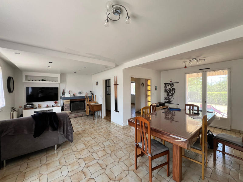 Maison - 91 m² - 4 pièces