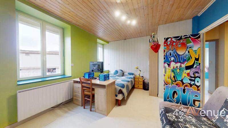 Maison - 175 m² - 7 pièces