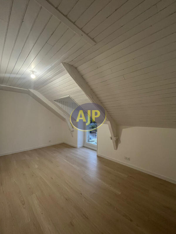 Maison - 70 m² - 4 pièces