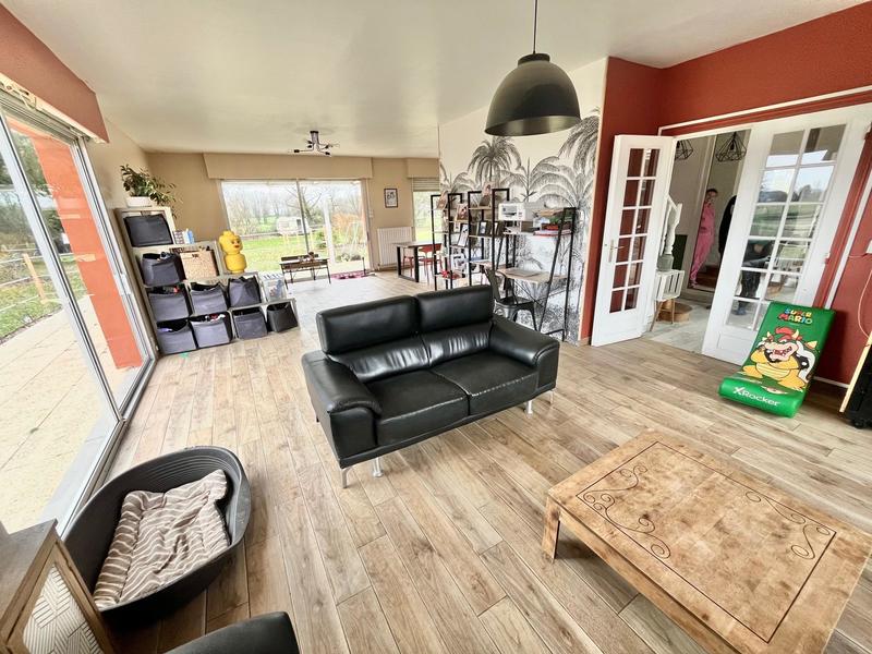 Pavillon - 135 m² - 4 pièces