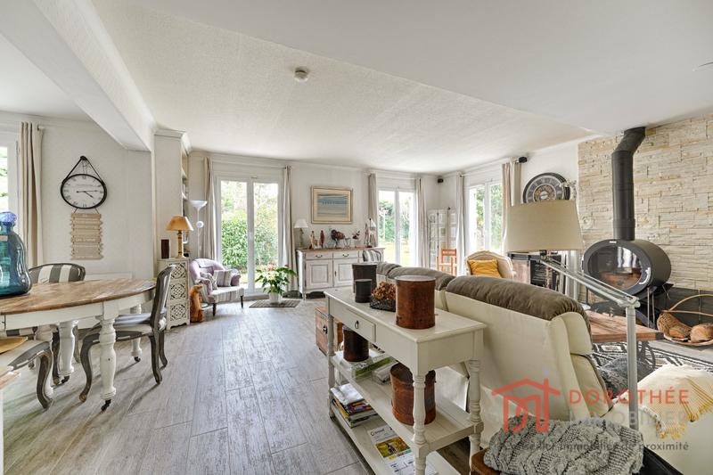 Maison - 175 m² - 7 pièces