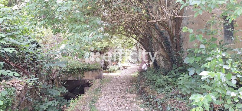 Grange - 140 m² - 4 pièces