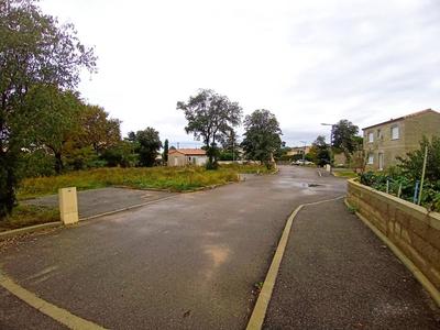 Terrain constructible - 300 m²