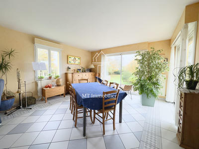 Maison - 130 m² - 5 pièces