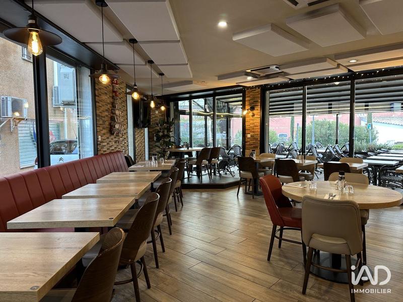 Local commercial - 200 m²