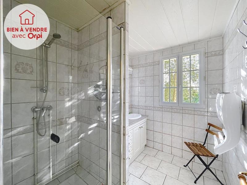 Maison - 197 m² - 8 pièces