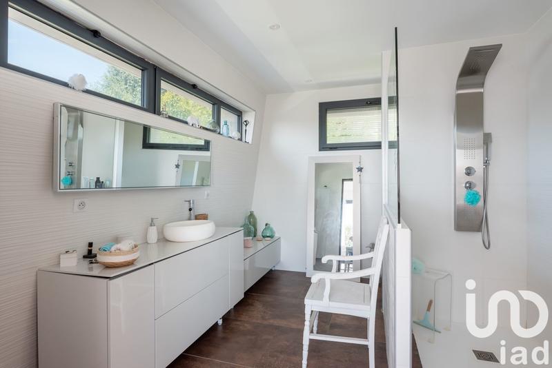 Maison de maîtres - 128 m² - 6 pièces