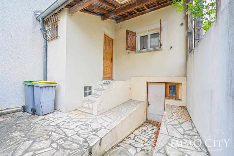 Maison - 94 m² - 5 pièces