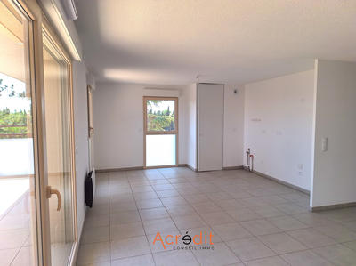 Appartement - 84 m² - 3 pièces