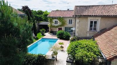 Maison de campagne - 267 m² - 8 pièces