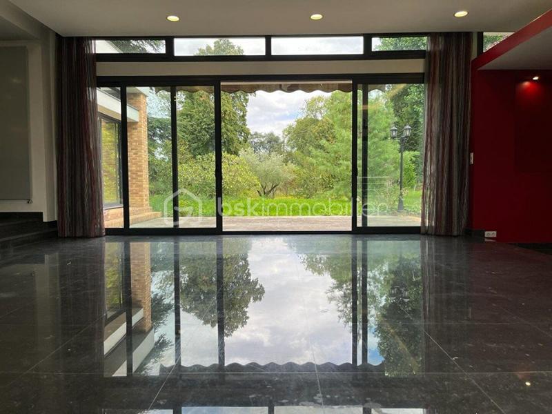 Demeure - 566 m² - 10 pièces