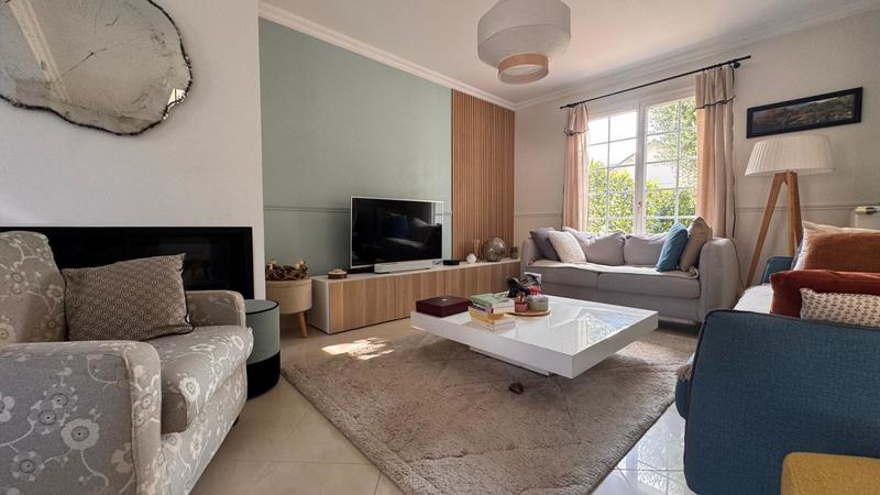 Maison - 140 m² - 6 pièces