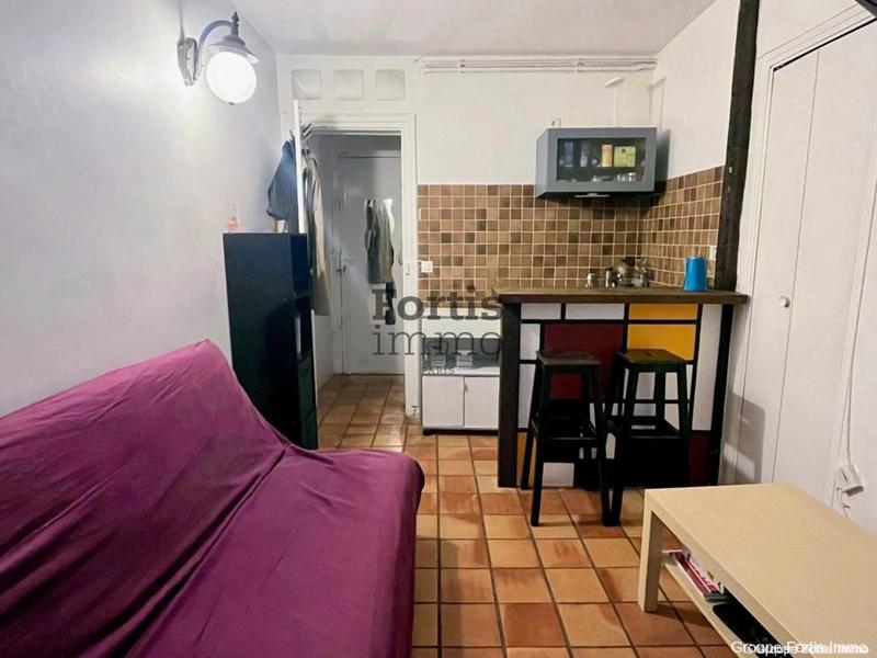 Studio - 12 m² - 1 pièce