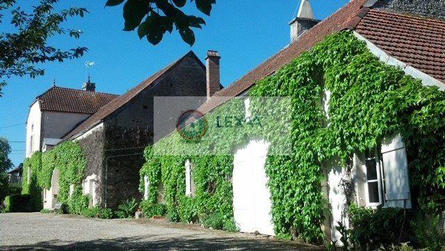 Maison bourgeoise - 210 m² - 6 pièces