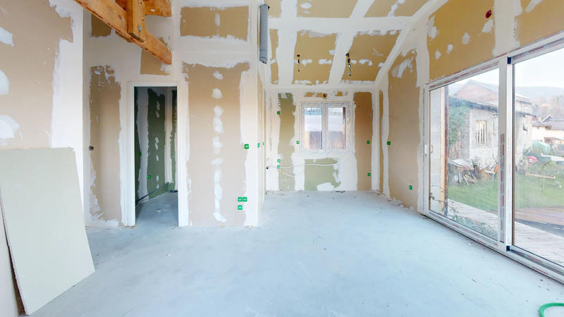 Maison - 90 m² - 6 pièces