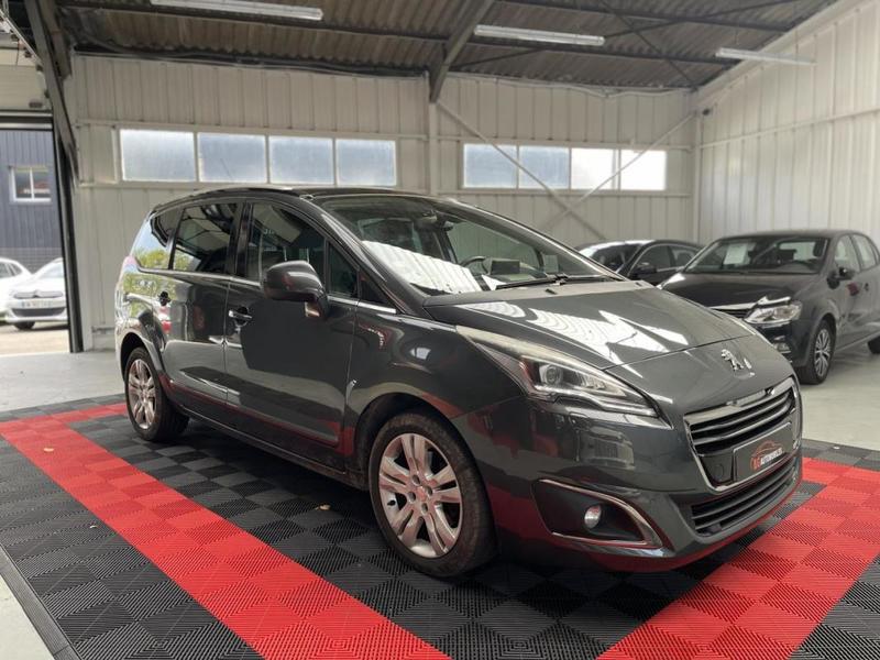 Peugeot 5008 1.6 hdi 120 Ch Bv Eat6 Allure - Garantie 6 Mois
