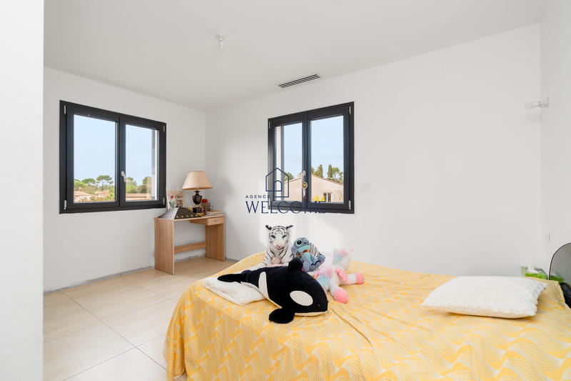 Maison contemporaine - 143 m² - 6 pièces