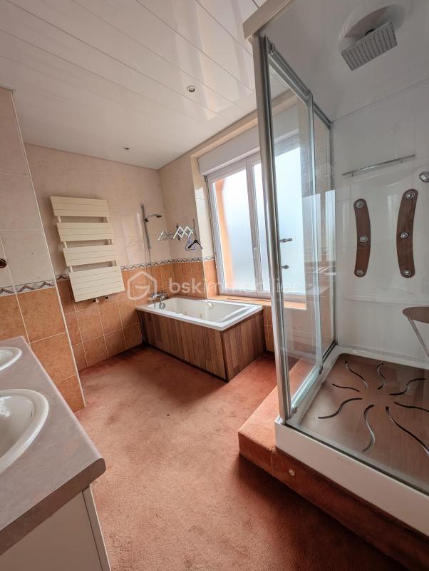 Appartement - 120 m² - 5 pièces