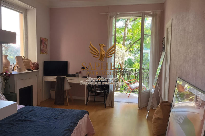 Appartement - 147 m² - 5 pièces