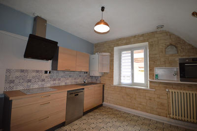 Appartement - 93 m² - 4 pièces