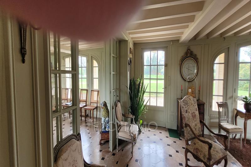 Propriété - 320 m² - 7 pièces