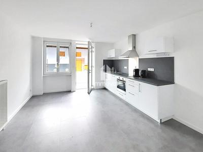 Appartement - 76 m² - 3 pièces