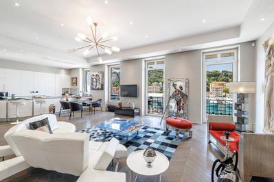 Appartement - 116 m² - 2 pièces