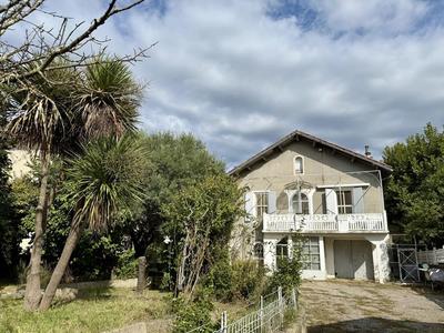 Maison - 114 m² - 5 pièces