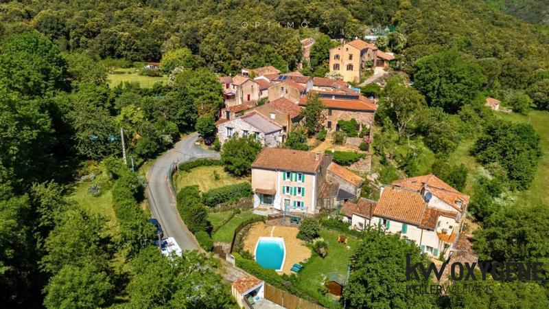 Maison - 125 m² - 8 pièces