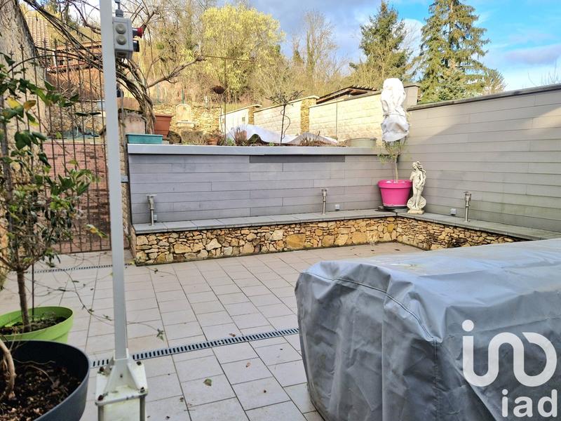 Maison de village - 214 m² - 5 pièces