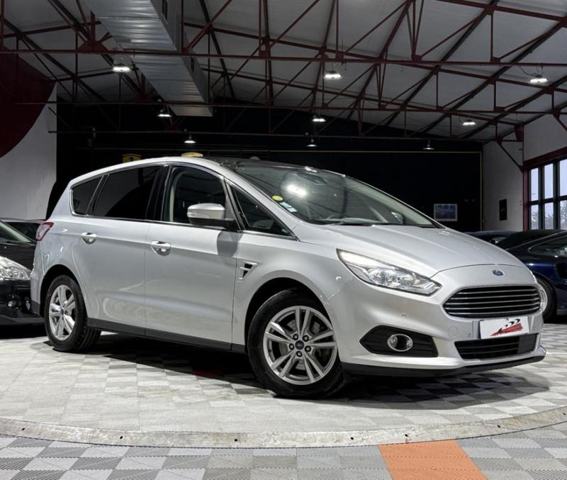 Ford s-Max 2.0 TDCi 150ch Titanium Bvm6 7pl
