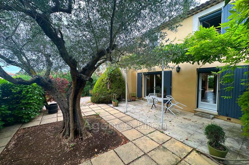 Maison - 161 m² - 6 pièces