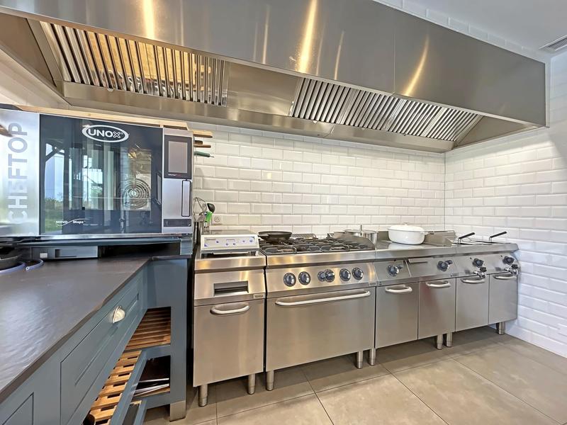 Maison d'architecte - 228 m² - 8 pièces