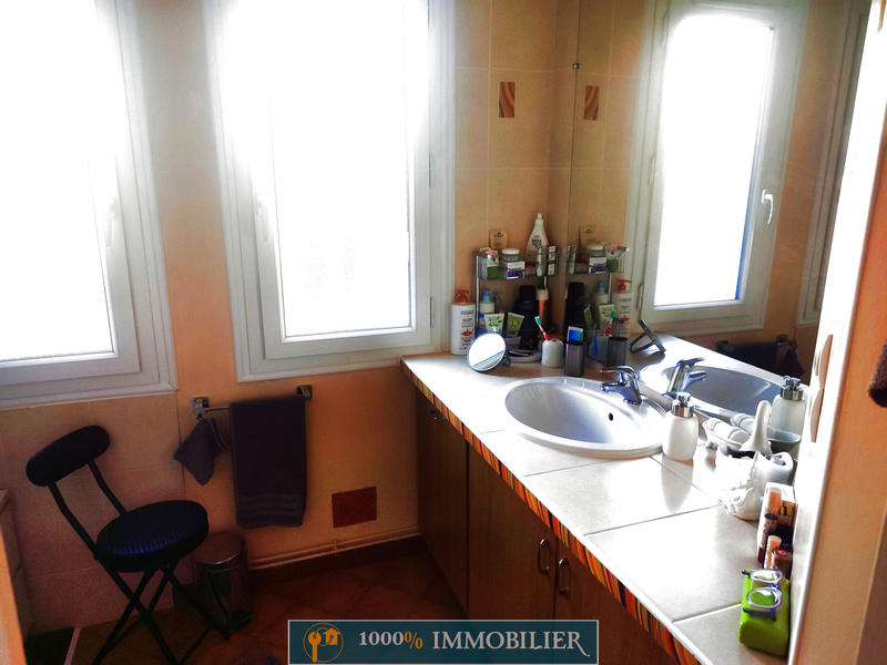 Maison - 165 m² - 6 pièces