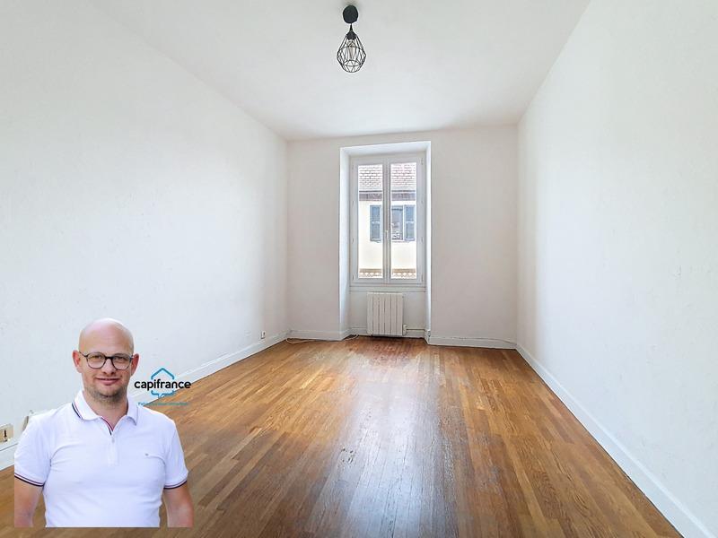 Immeuble - 115 m² - 5 pièces