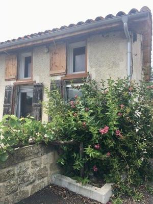 Maison de village - 65 m² - 4 pièces