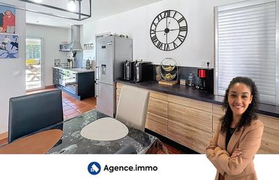 Maison - 180 m² - 7 pièces