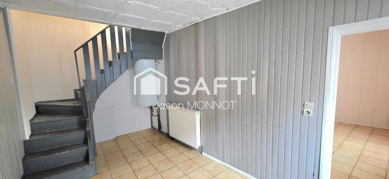 Maison - 92 m² - 7 pièces