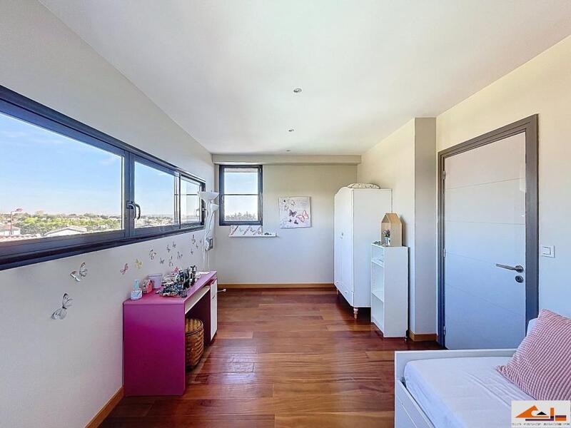 Villa - 154 m² - 5 pièces