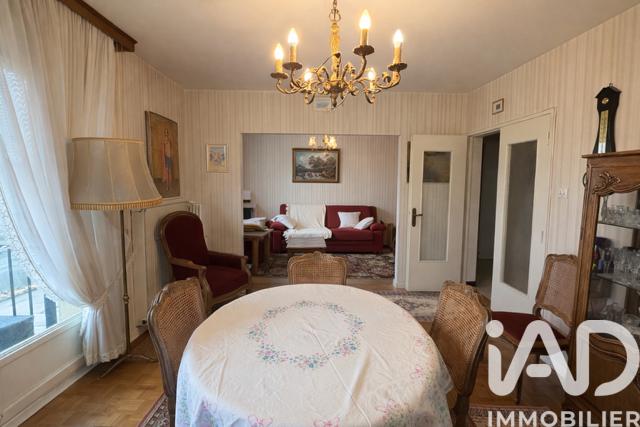 Appartement - 77 m² - 3 pièces