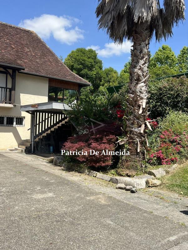 Maison - 168 m² - 6 pièces